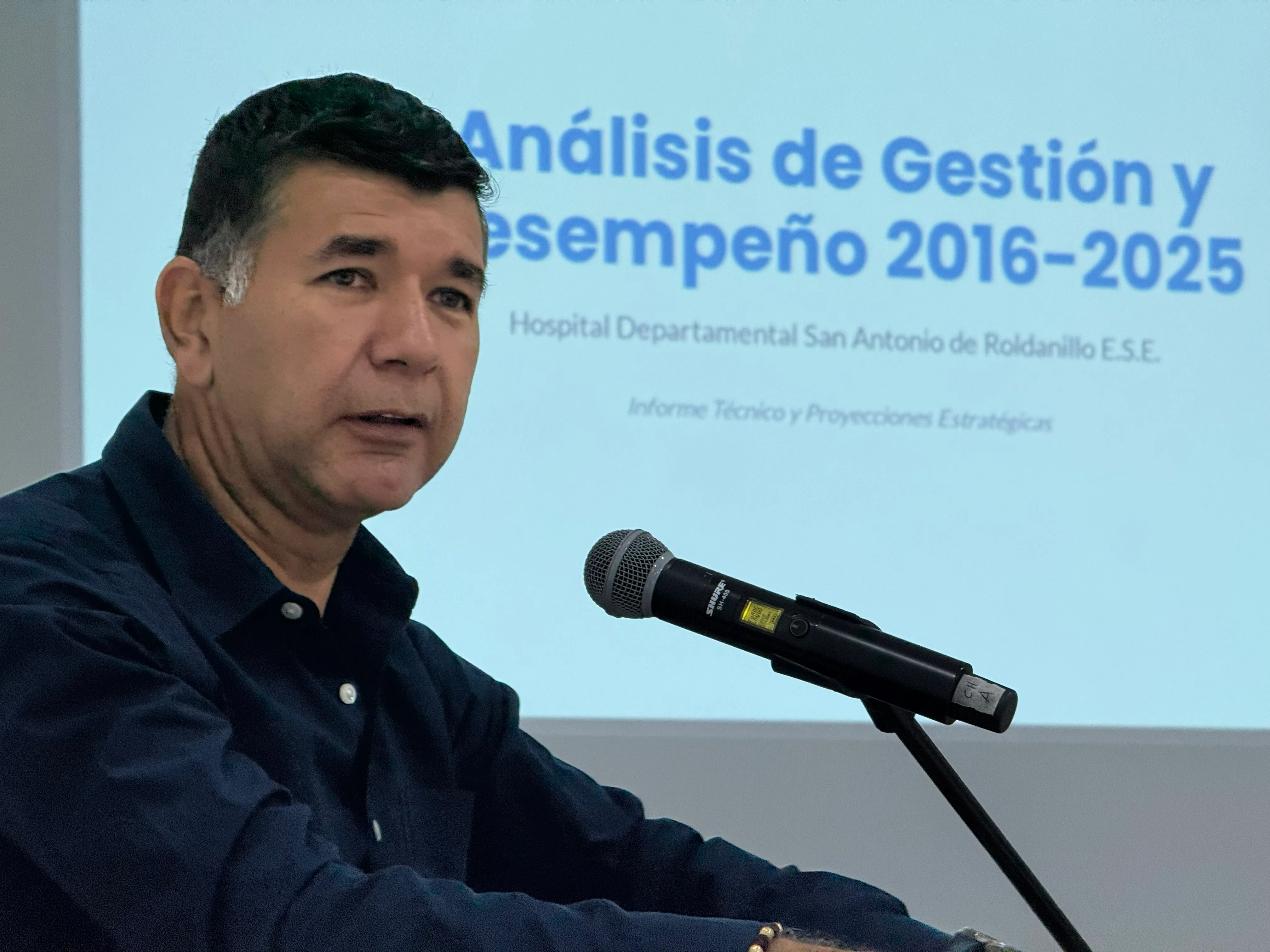 Gerente presentando el informe de gestión - Rendici&oacute;n de Cuentas 2025